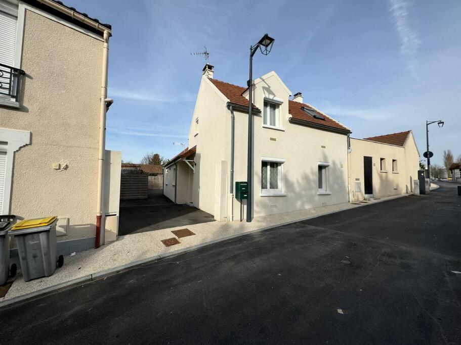 Appart Cosy 5Min Roissy Cdg 르 메스닐 아멜롯 외부 사진
